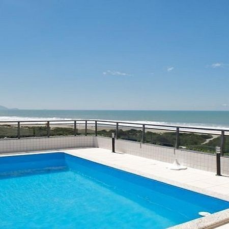 フロリアノポリスLinda Cobertura Frente Mar Com Piscina Privativa E Pe Na Areia!アパートメント エクステリア 写真
