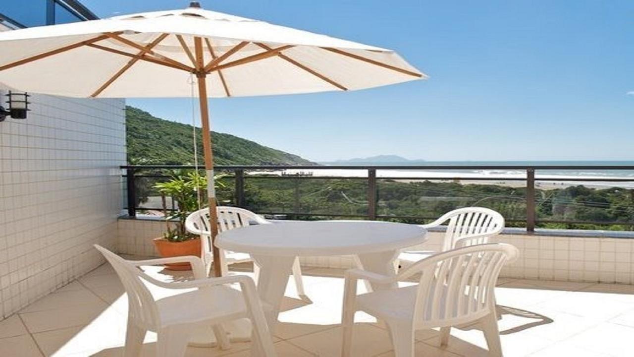 フロリアノポリスLinda Cobertura Frente Mar Com Piscina Privativa E Pe Na Areia!アパートメント エクステリア 写真