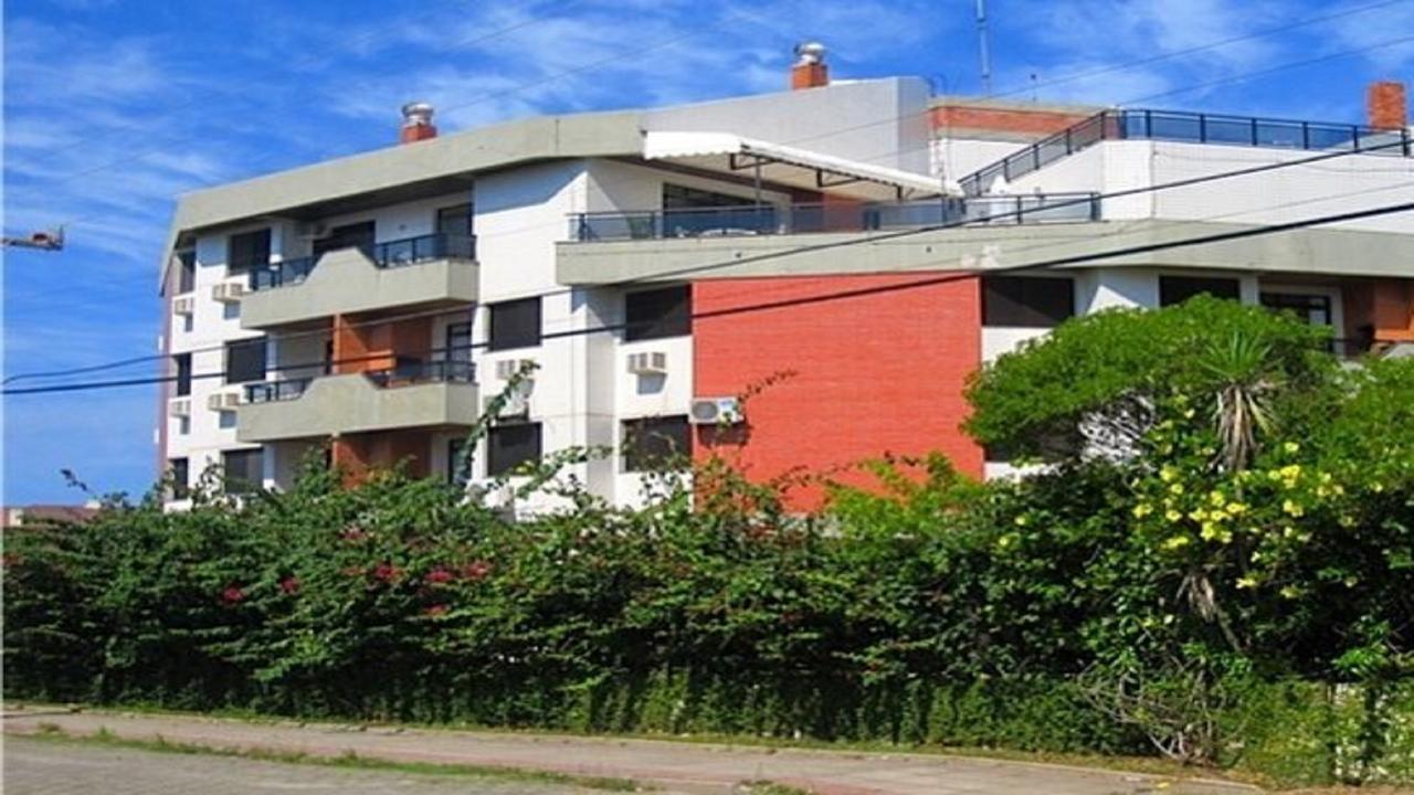 フロリアノポリスLinda Cobertura Frente Mar Com Piscina Privativa E Pe Na Areia!アパートメント エクステリア 写真
